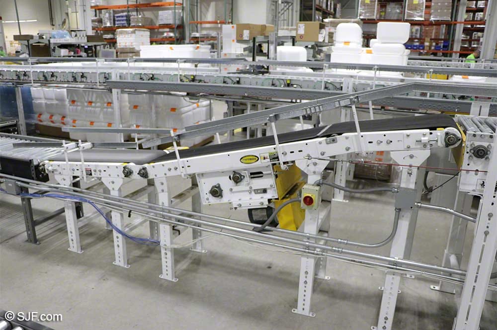 Used Hytrol Slider Bed Conveyor