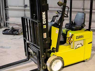 Three Wheel Forklift