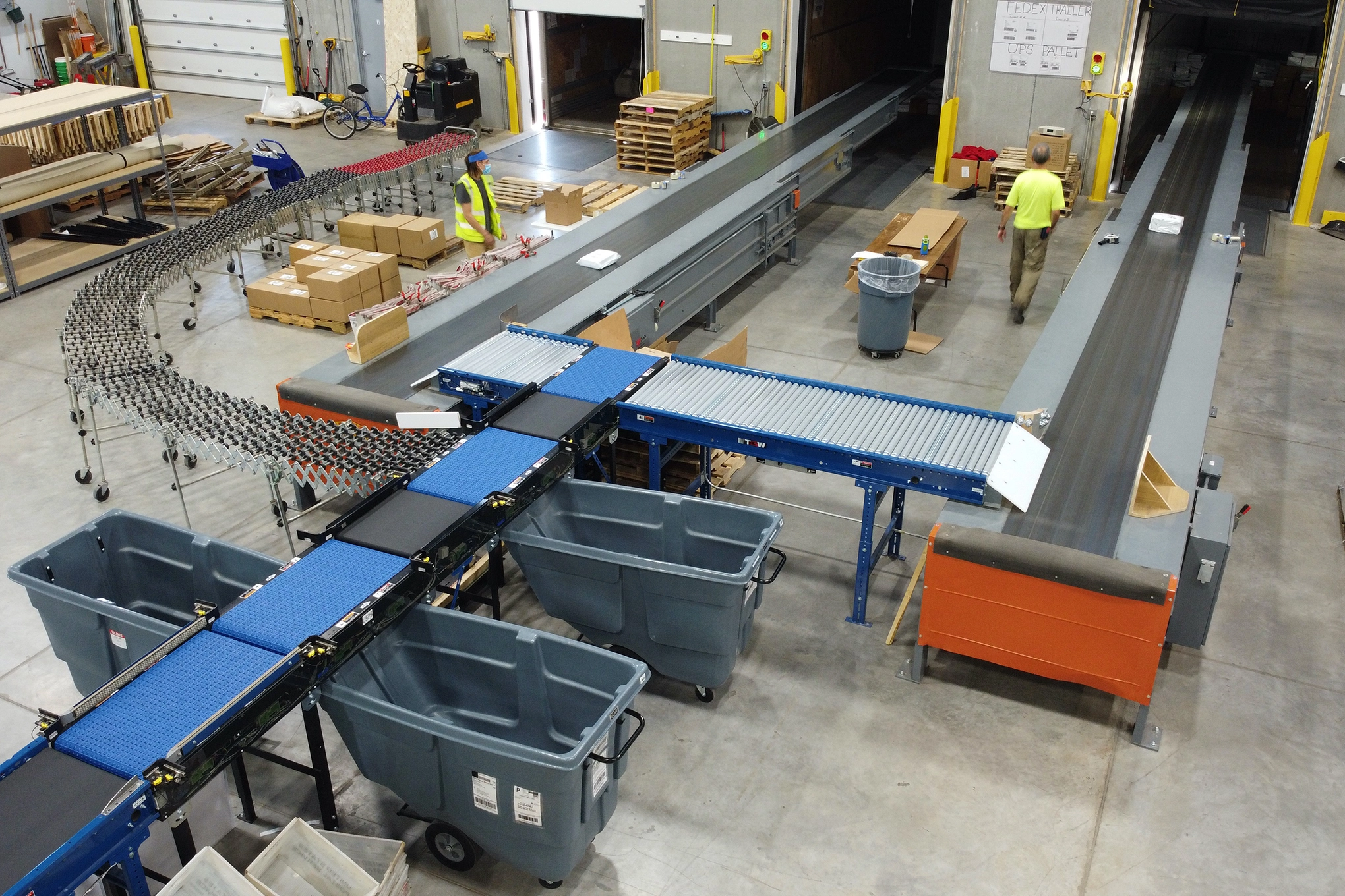 Poly bag conveyor closeup